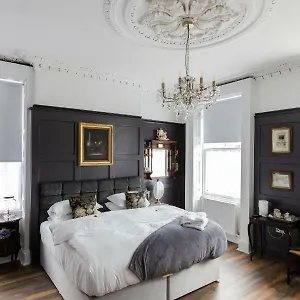 The Warren Bed and breakfast